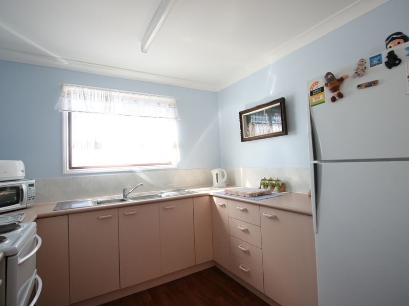 64 Dellvene Crescent, Rosewood QLD 4340