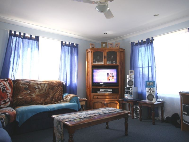 64 Dellvene Crescent, Rosewood QLD 4340