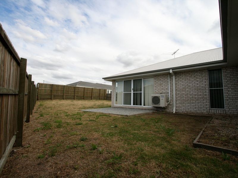 90 Jacaranda Drive, Yamanto QLD 4305