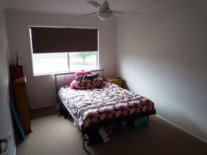 59 Edwards Street, Flinders View QLD 4305