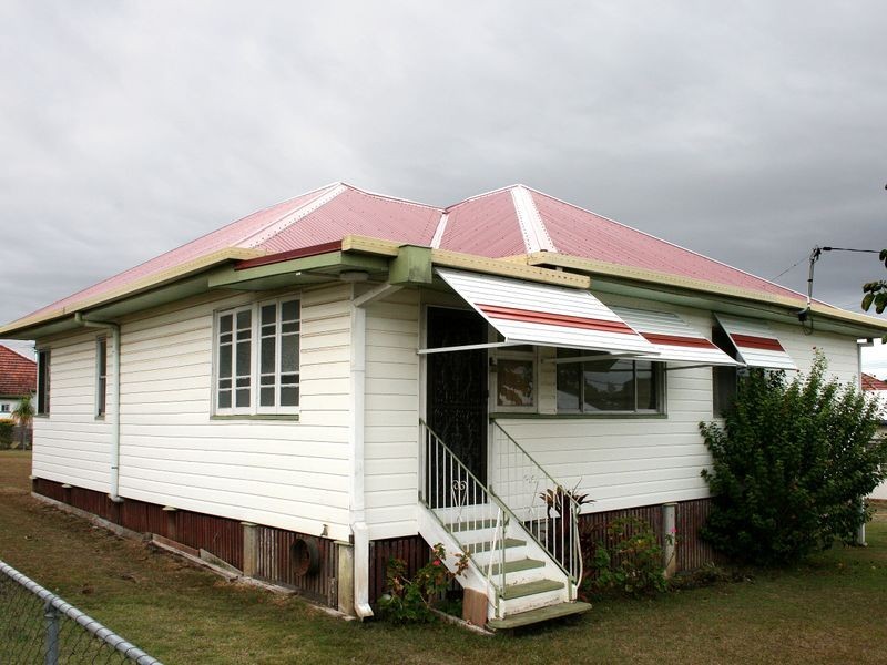 26 Grange Road, Silkstone QLD 4304