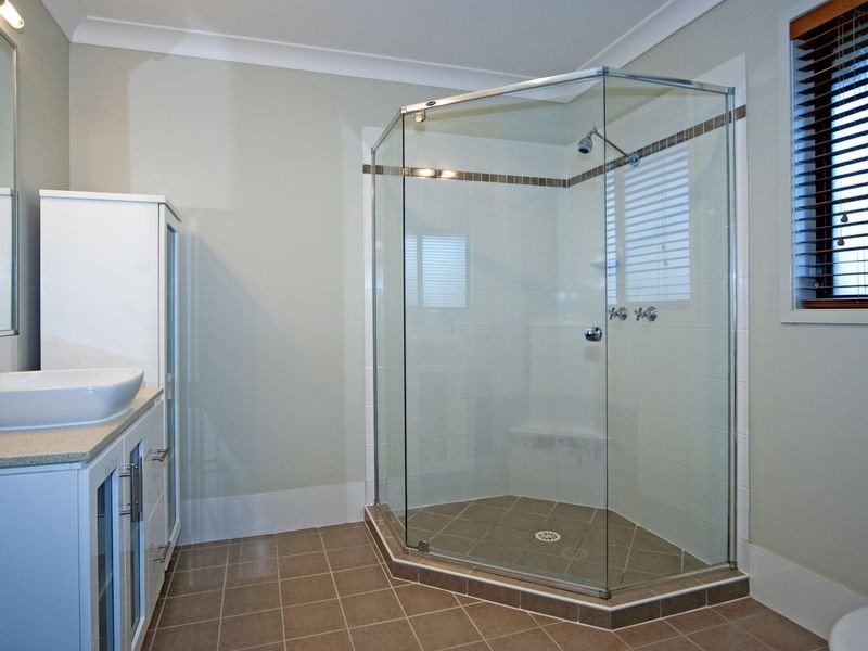 61 HANNANT ROAD, Kensington Grove QLD 4341