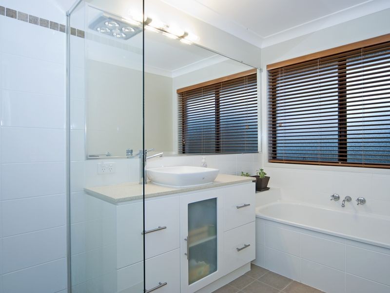 61 HANNANT ROAD, Kensington Grove QLD 4341