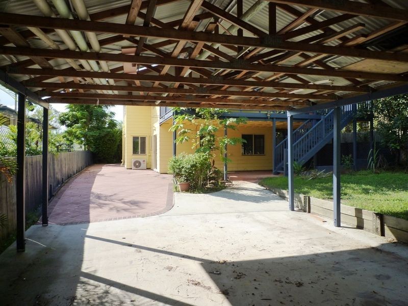 50 Kynance Street, Leichhardt QLD 4305