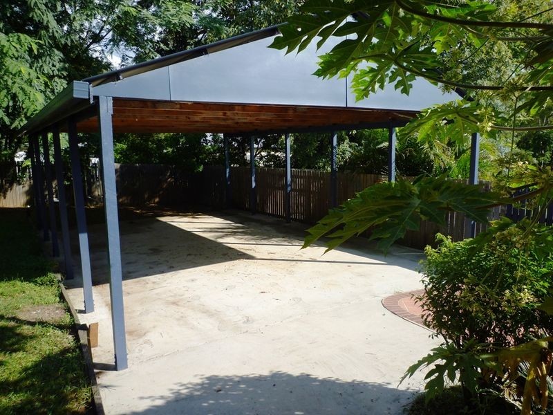 50 Kynance Street, Leichhardt QLD 4305