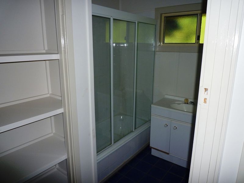 50 Kynance Street, Leichhardt QLD 4305