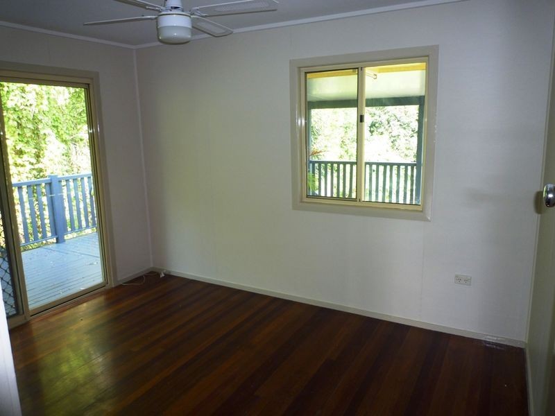 50 Kynance Street, Leichhardt QLD 4305