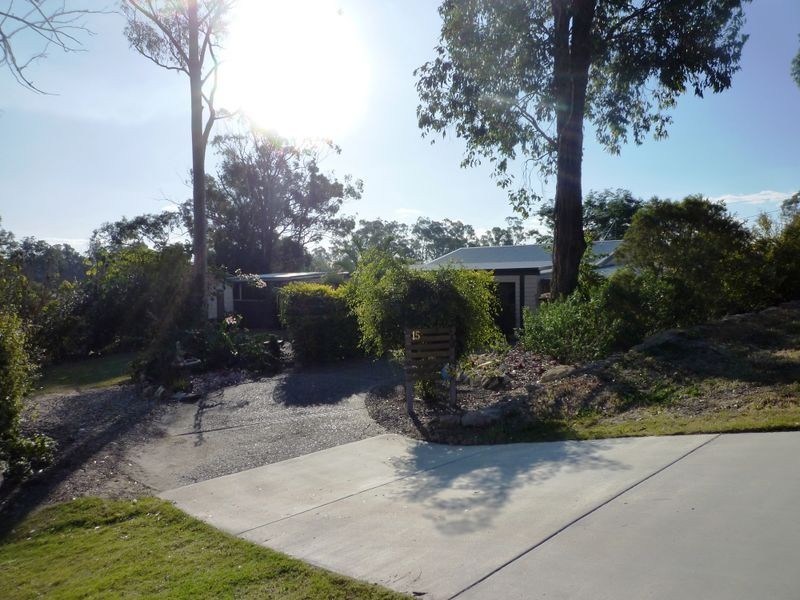 7 Bowen Place, Blackstone QLD 4304