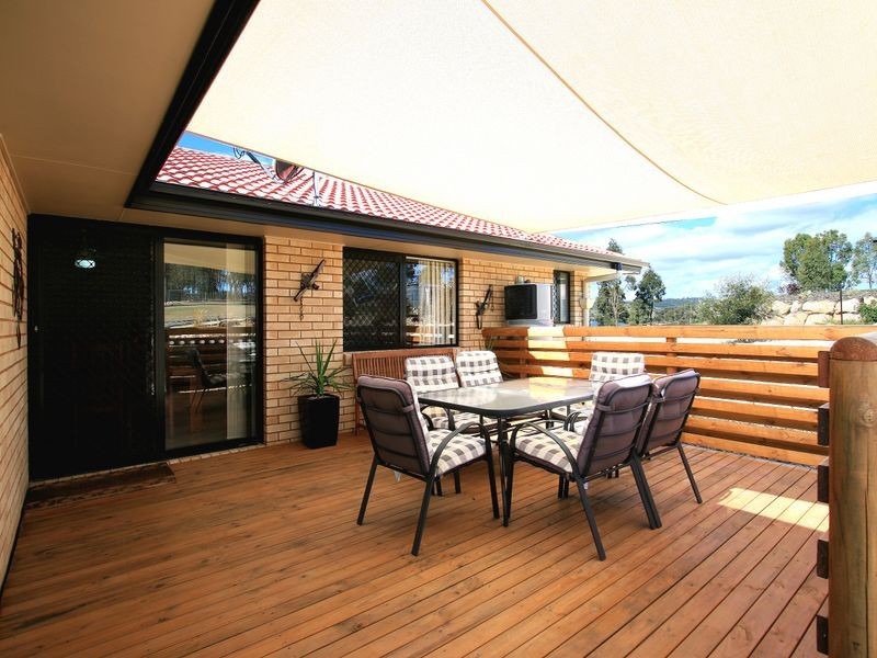 83 FAIRWAY DRIVE, Kensington Grove QLD 4341