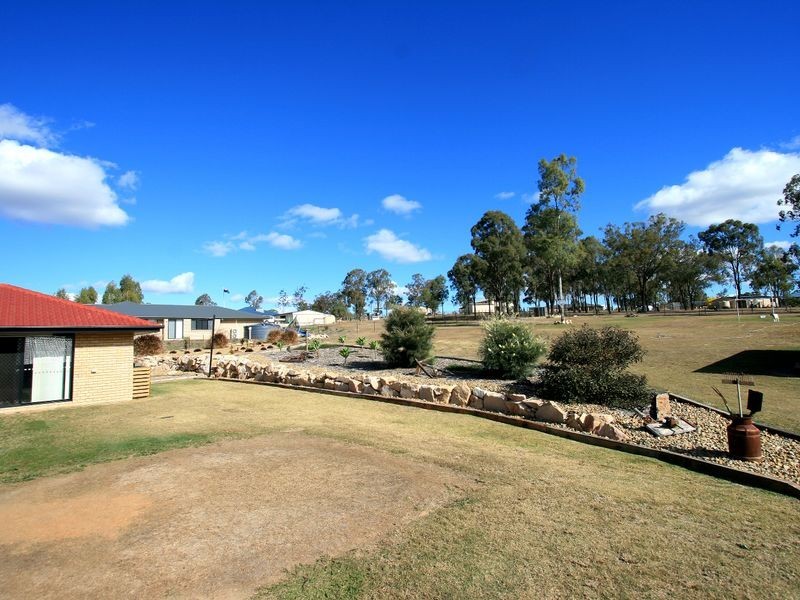 83 FAIRWAY DRIVE, Kensington Grove QLD 4341