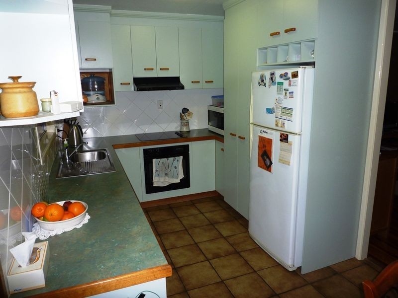 14 Bellhaven Drive, Bundamba QLD 4304