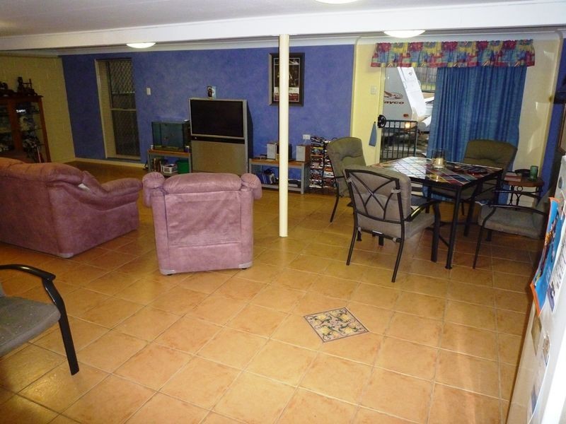 14 Bellhaven Drive, Bundamba QLD 4304