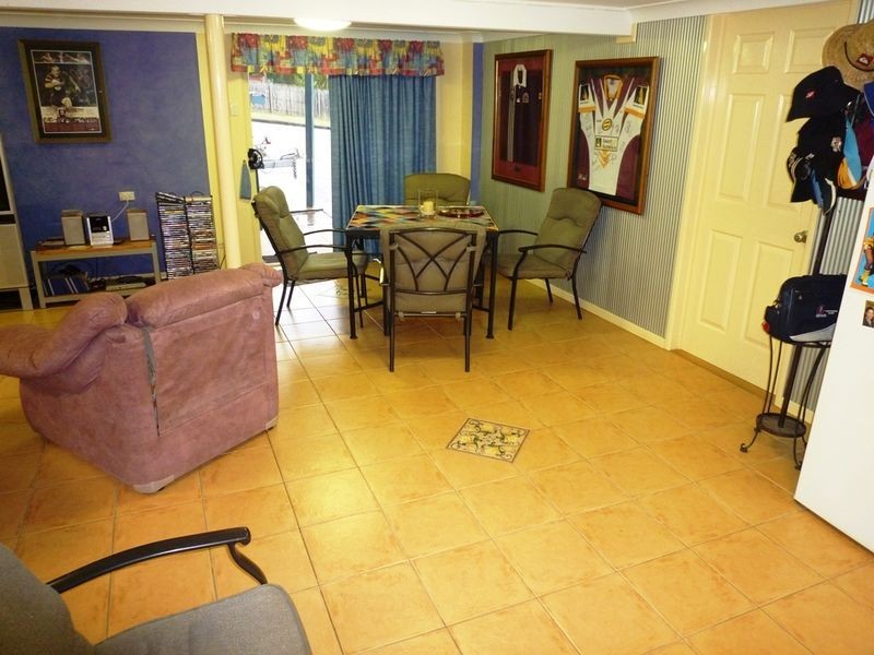 14 Bellhaven Drive, Bundamba QLD 4304