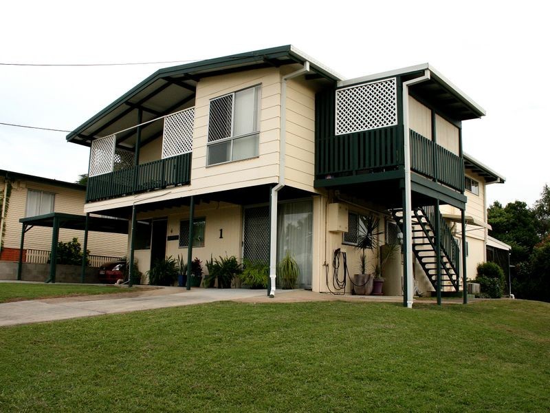 1 Christine Street, North Booval QLD 4304