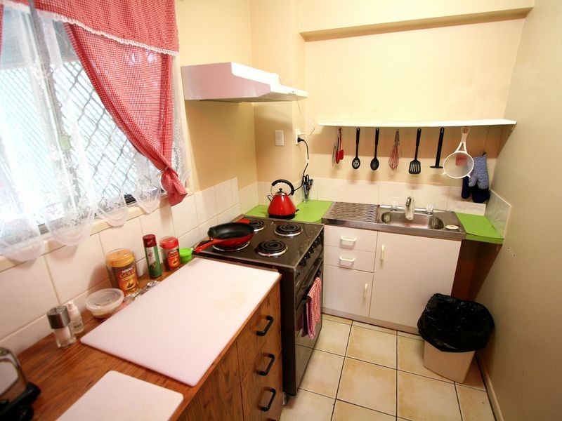 1 Christine Street, North Booval QLD 4304