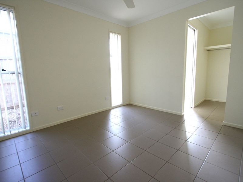 90 Jacaranda Drive, Yamanto QLD 4305