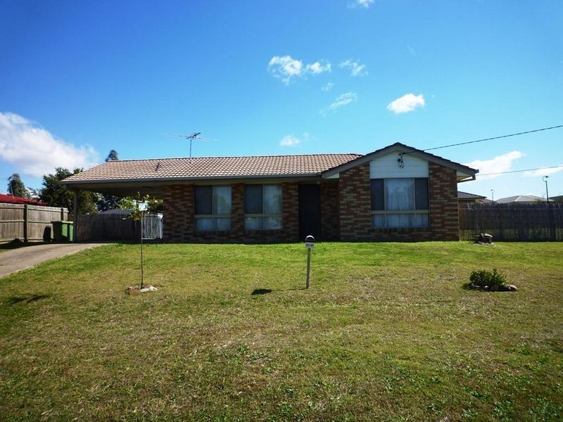 52 JACARANDA DRIVE, Yamanto QLD 4305