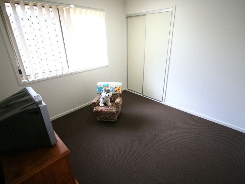 4 LOWIEN CLOSE, Kensington Grove QLD 4341