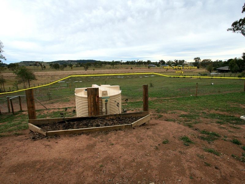 4 LOWIEN CLOSE, Kensington Grove QLD 4341