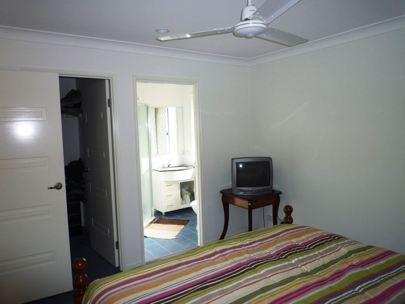 16 Benjamin Court, Yamanto QLD 4305