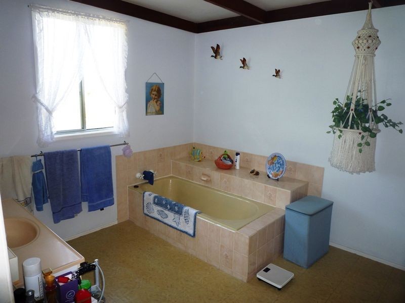 397 Hidden Vale Road, Calvert QLD 4340