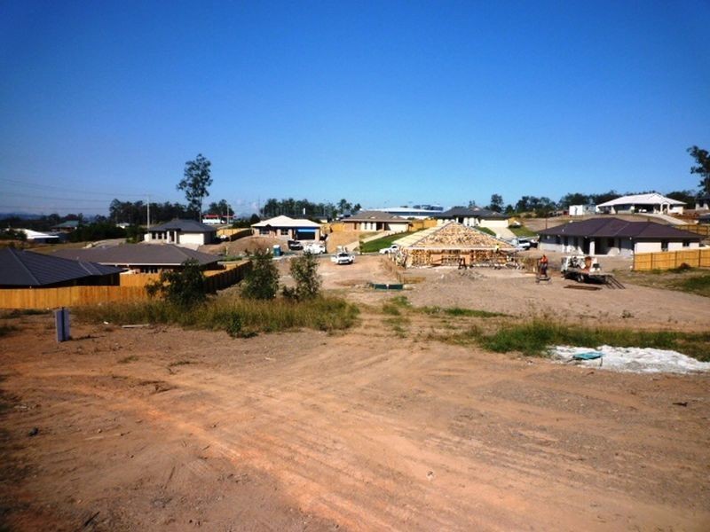 6 Kate Court, Chuwar QLD 4306