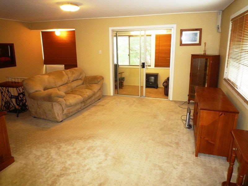 266 South Station Road, Raceview QLD 4305