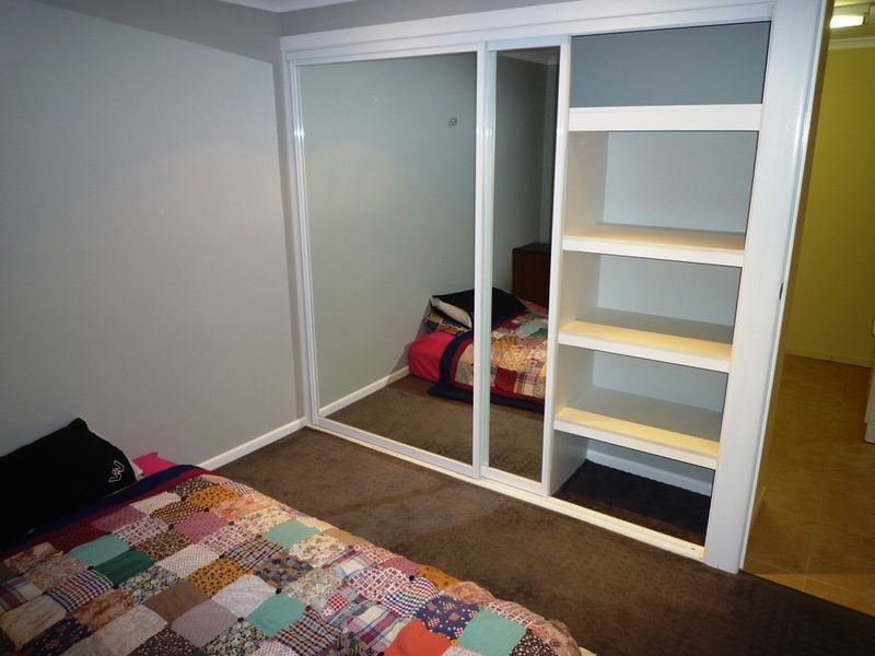 266 South Station Road, Raceview QLD 4305