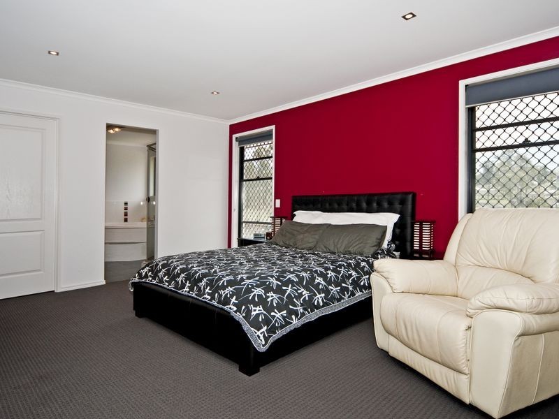 7 Appleby Close, Kensington Grove QLD 4341