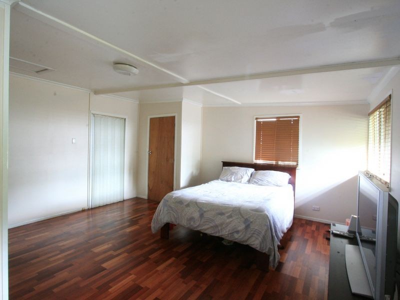 23 Briggs Road, Ipswich QLD 4305