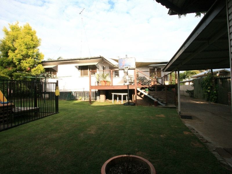 23 Briggs Road, Ipswich QLD 4305