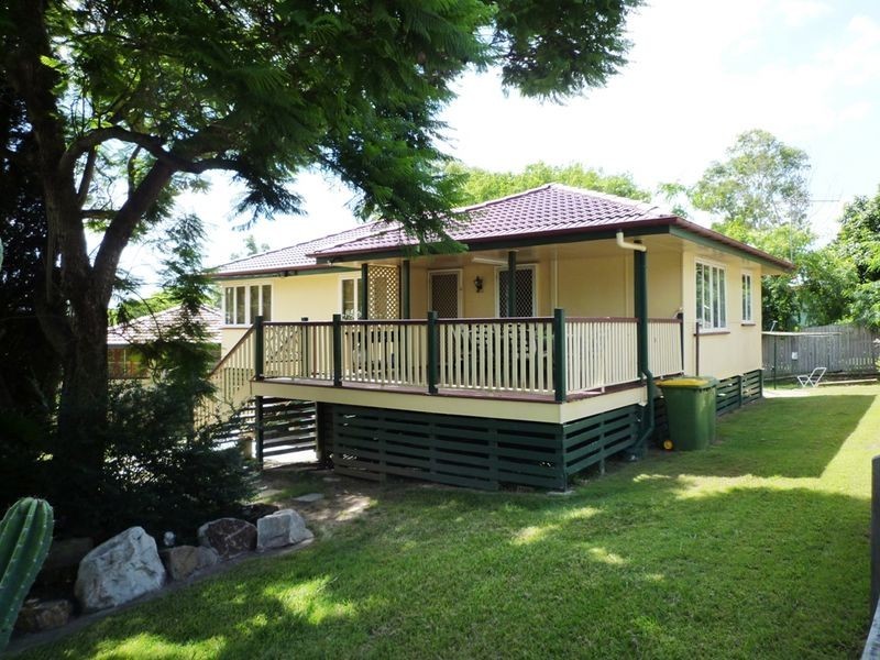 33 Kynance Street, Leichhardt QLD 4305