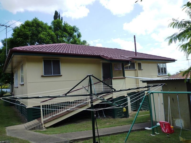 33 Kynance Street, Leichhardt QLD 4305