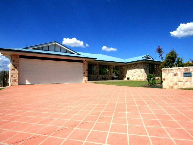 59 Willowtree Drive, Flinders View QLD 4305