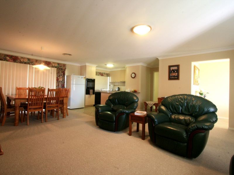 59 Willowtree Drive, Flinders View QLD 4305