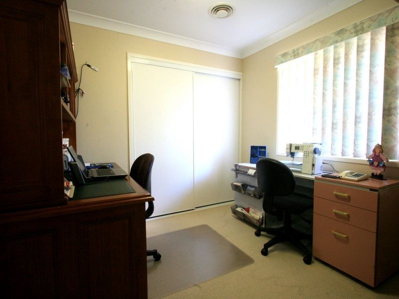 59 Willowtree Drive, Flinders View QLD 4305