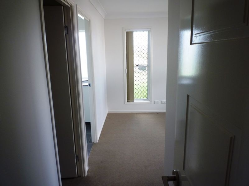 11 Lagoona Court, Churchill QLD 4305