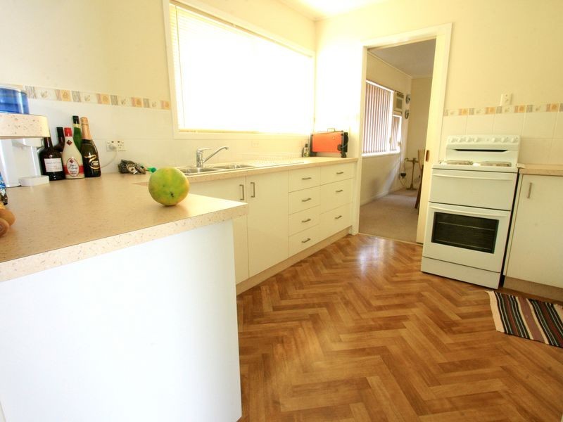 111 Whitehill Road, Eastern Heights QLD 4305