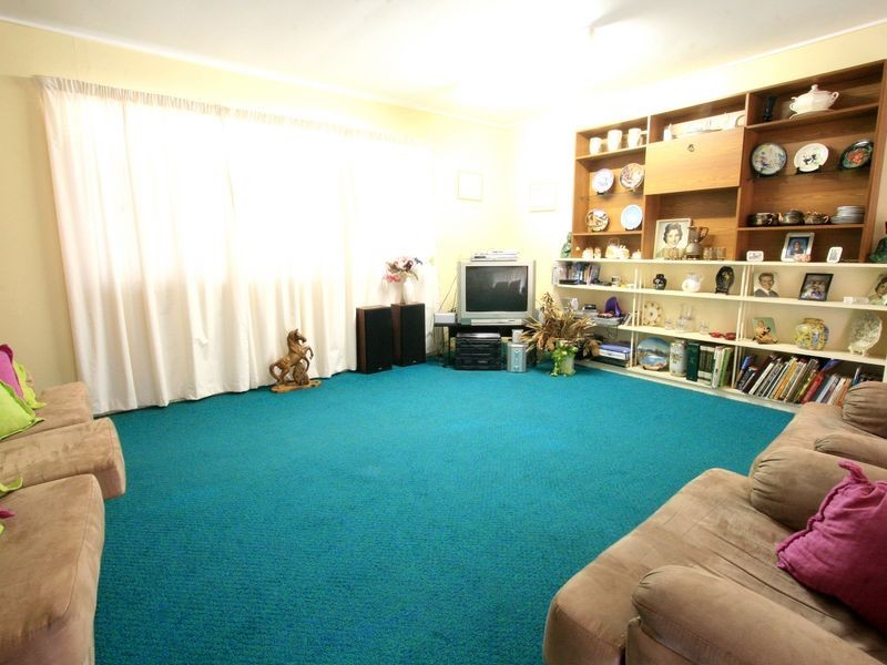 111 Whitehill Road, Eastern Heights QLD 4305