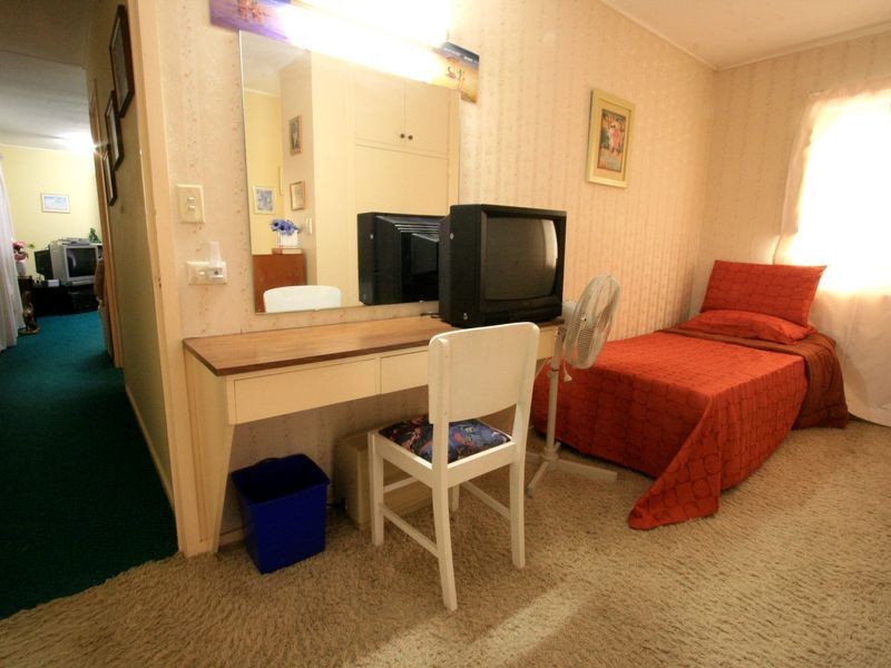 111 Whitehill Road, Eastern Heights QLD 4305