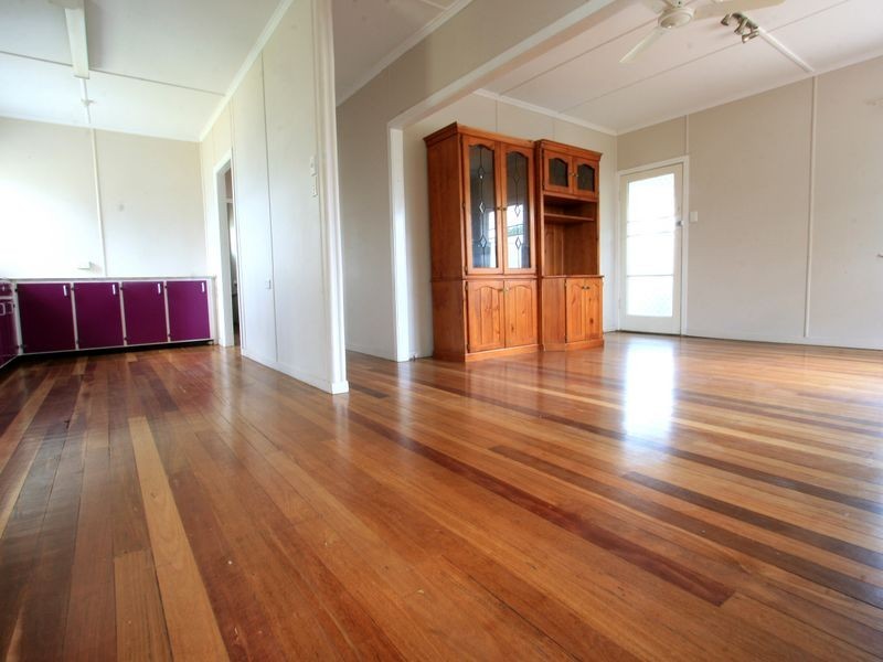 7 Lobley Street, Ipswich QLD 4305