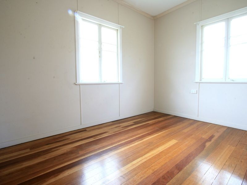 7 Lobley Street, Ipswich QLD 4305