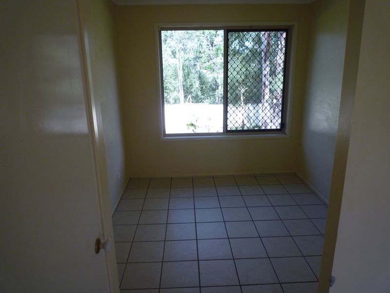 33 Palma Rosa Drive, Wulkuraka QLD 4305