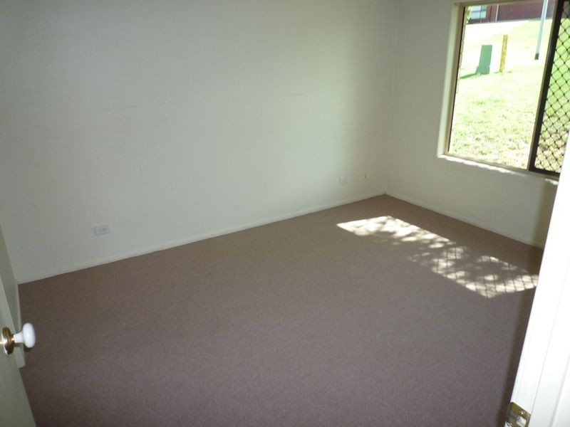 33 Palma Rosa Drive, Wulkuraka QLD 4305