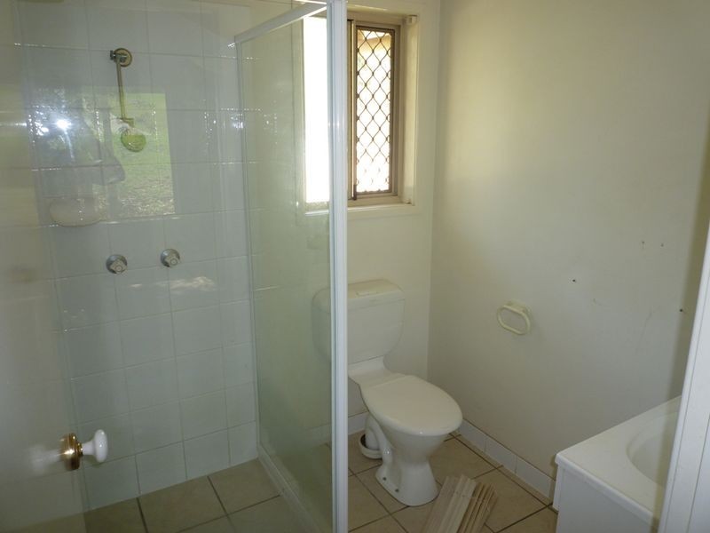 33 Palma Rosa Drive, Wulkuraka QLD 4305