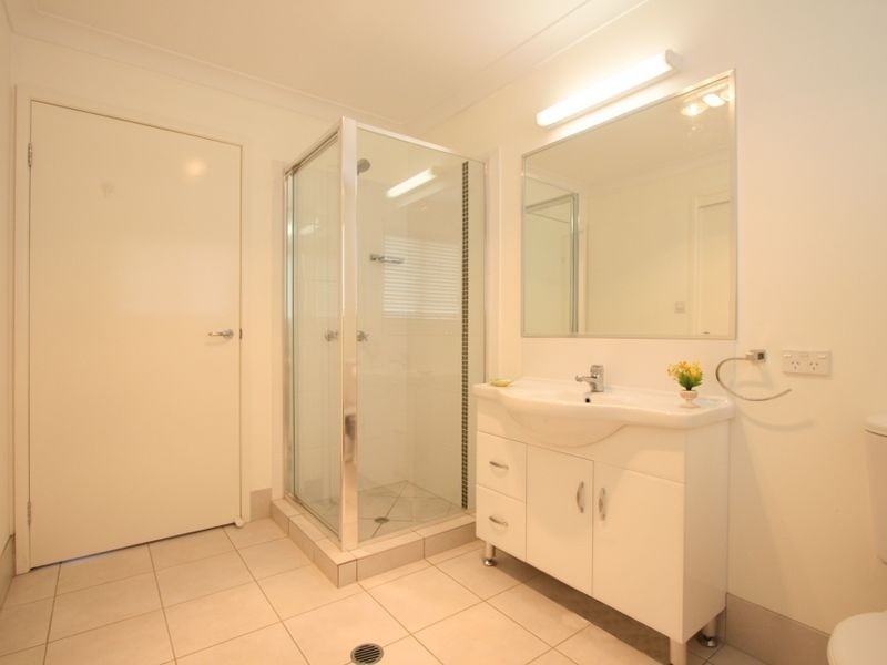 88/45 SEALY STREET, Silkstone QLD 4304