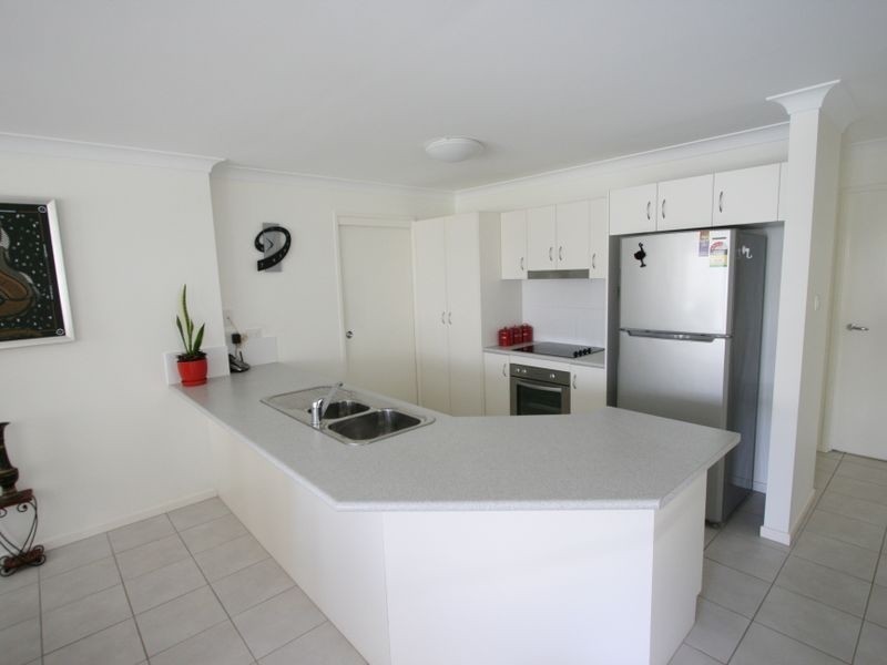 88/45 SEALY STREET, Silkstone QLD 4304