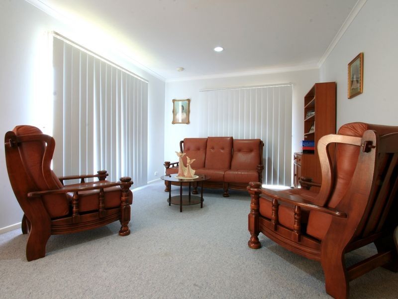 51 Blenheim Crescent, Yamanto QLD 4305