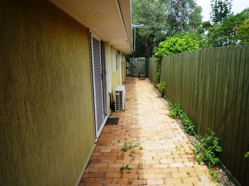 1 Simpson Street, North Ipswich QLD 4305