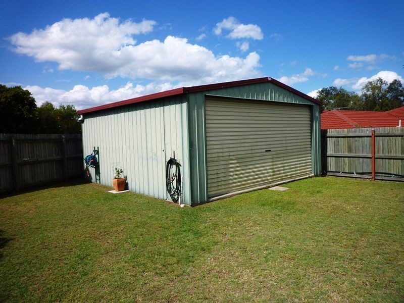 9 Oriole Close, Flinders View QLD 4305